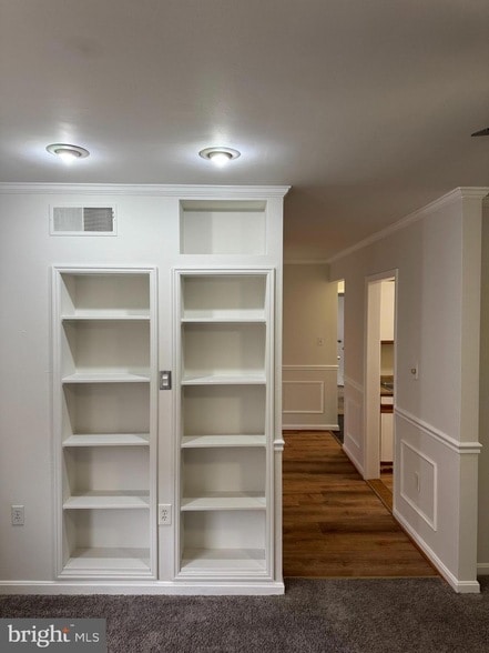 Photo - 3832 Bel Pre Rd