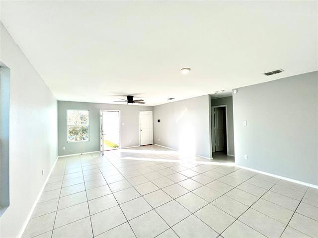 Photo - 5711 Bristle Leaf Dr