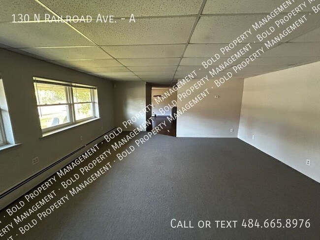 Photo - 130 N Railroad St Unit A