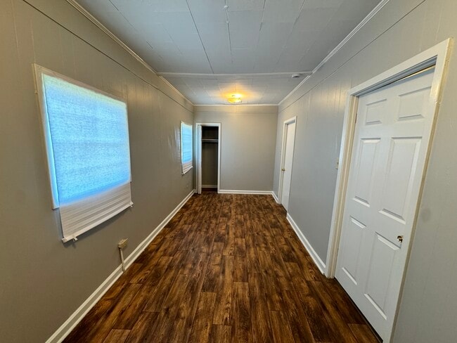 Photo - 203 Carlton Dr