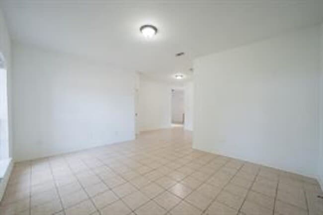Photo - Great Dallas home close to Downtown!