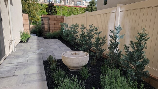 Photo - 590 Catalonia