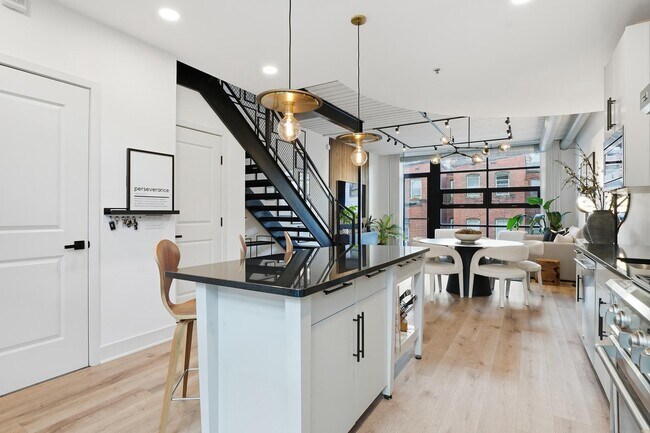 Photo - 2125 14th St NW Unidad # 304W