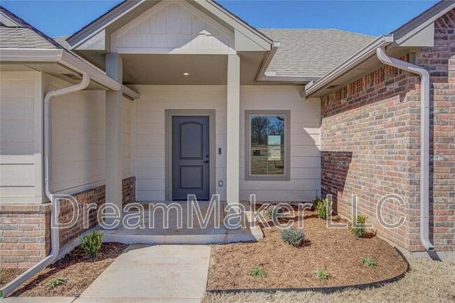 Photo - 138 Trimble Dr