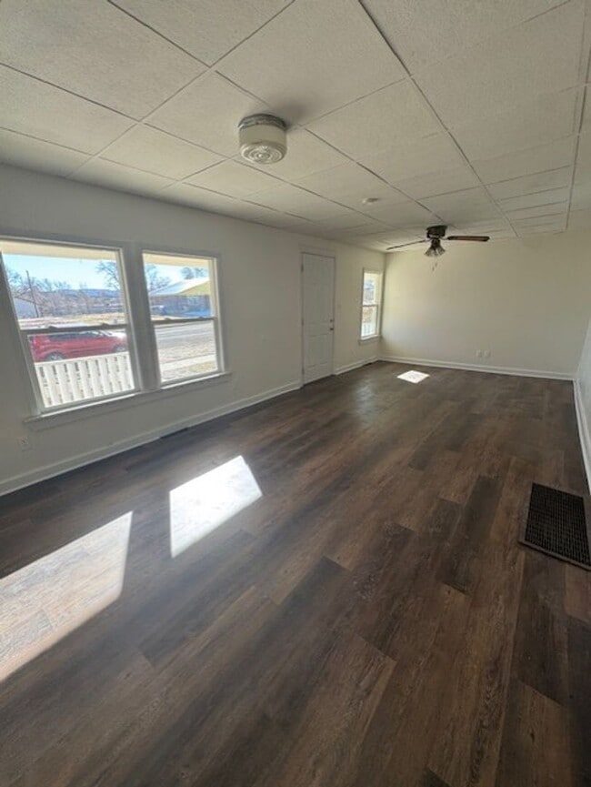 Photo - 817-819 Robinson Ave Unit 817