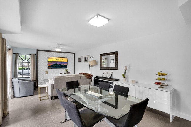 Photo - 8291 Thames Blvd