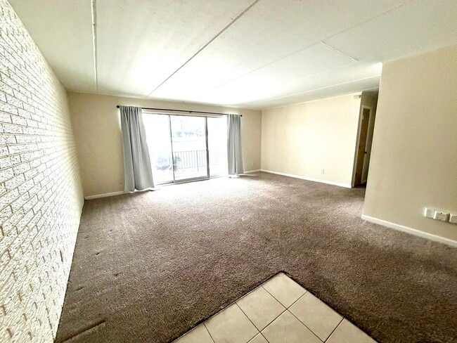 Photo - 1133 Royal St George Dr Unidad 108