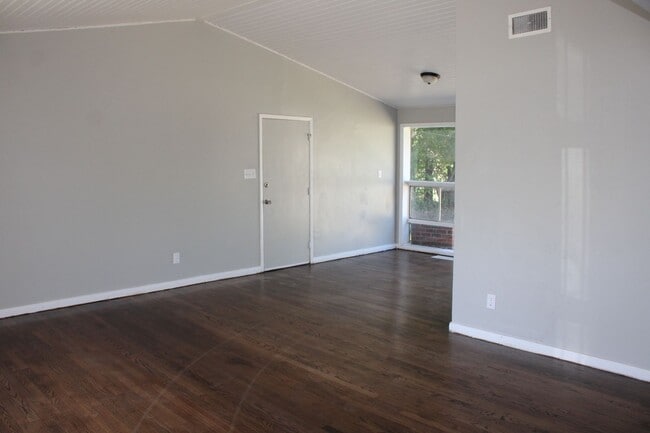 Photo - In the Heart of Midwest City