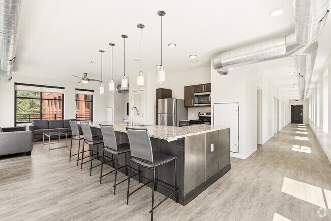 6A 6BR, 6BA - 1,763SF - Kitchen/Dining Room