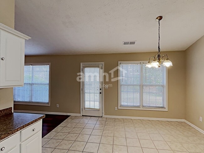 Photo - 3262 Millhollow Ter