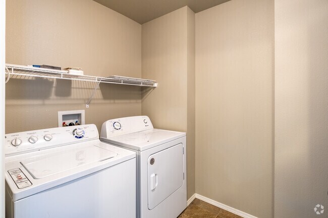 2BR, 2 1/2BA - Laundry