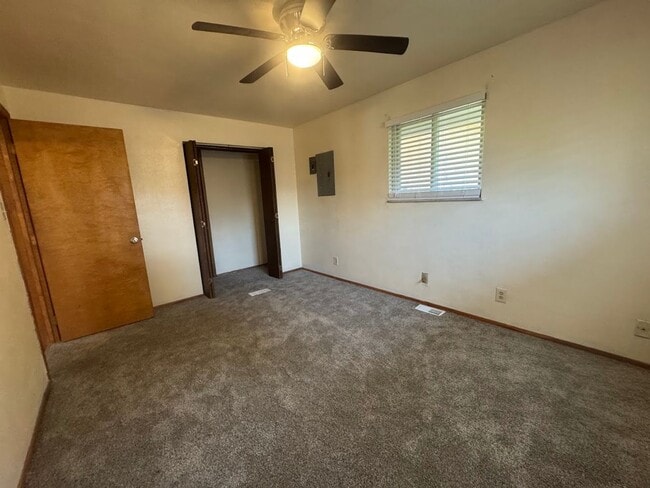Building Photo - 2192 Alpena Ave Rental
