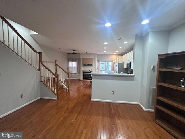 Photo - 6493 Powatan Knoll Ct