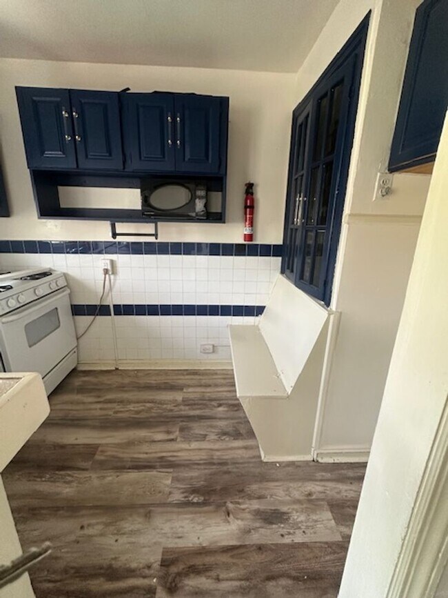 846 Windermere Ave Unit 2nd Flr