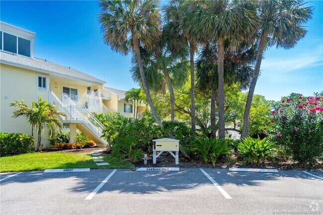 Building Photo - 5564 NE Gulfstream Way Rental