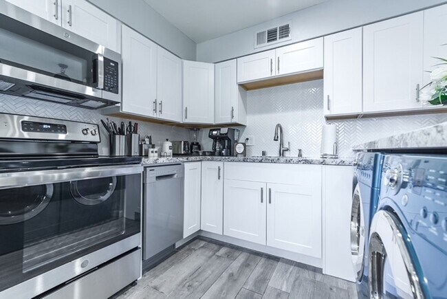 Photo - Move-In Ready, Fully Furnished Condo – Prime Strip Location