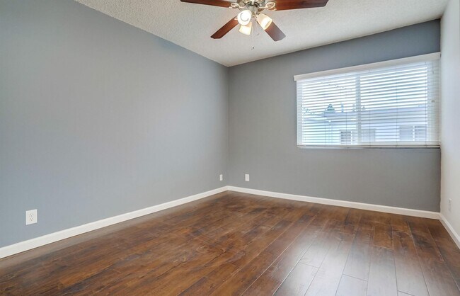 Photo - 3715 W 27th St Unit 15