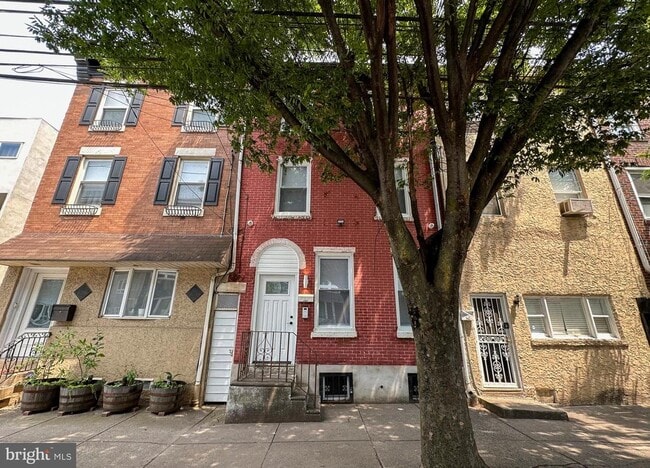 Building Photo - 1341 N 2nd St Unit 1 Rental