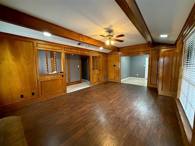 Photo - 205 Josey Ln