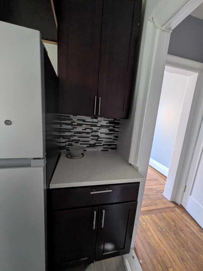 149 Zabriskie St Unit 21