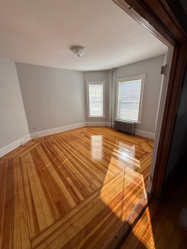 Photo - 68 Willow Ave Condo Unit 2
