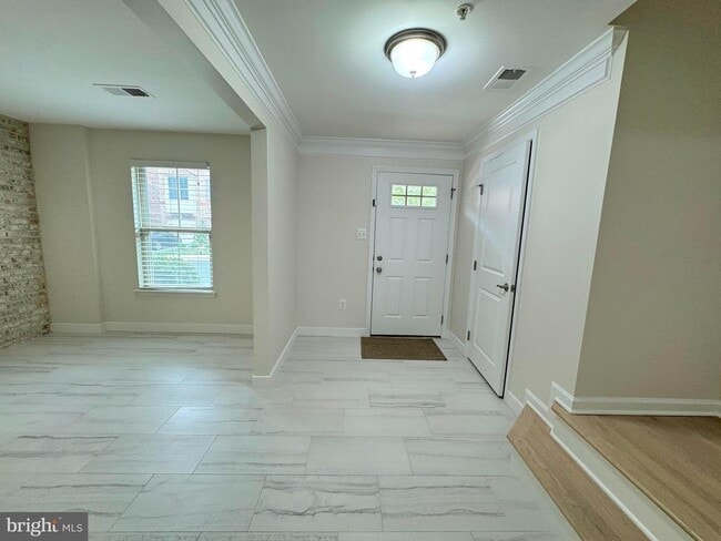 Photo - 9160 Landon House Ln