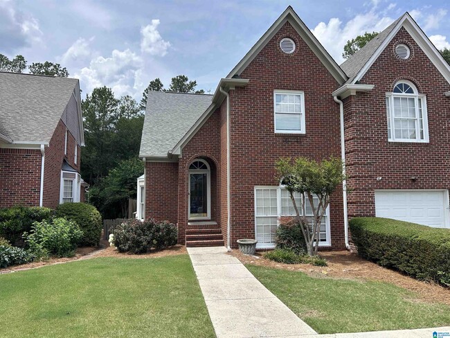 Building Photo - 2031 Stone Brook Dr