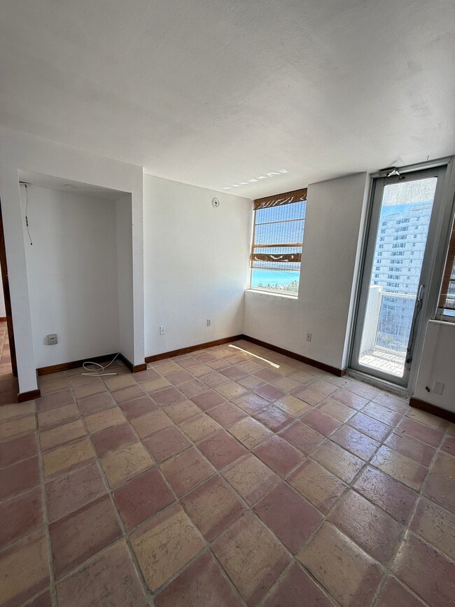 Photo - The Amethyst Unit 1010