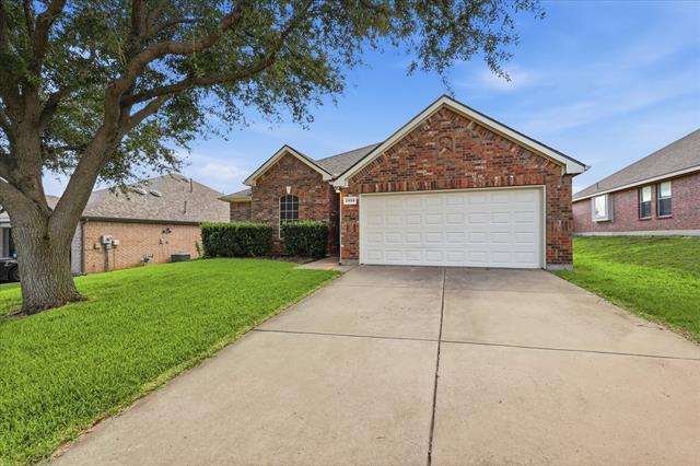 Photo - 2825 Saddlebred Trail