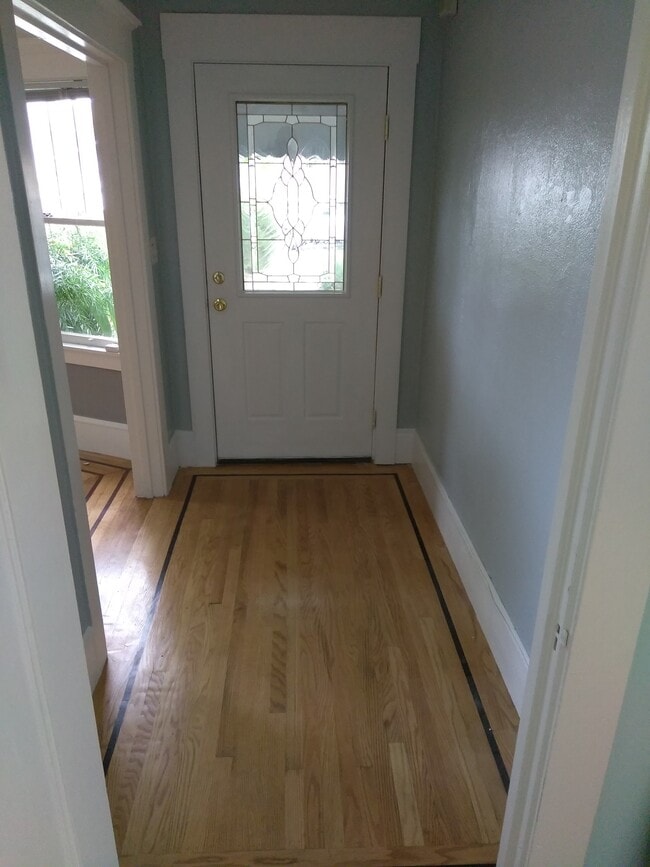 Entrance - 2112 11th Ave Unit 2112
