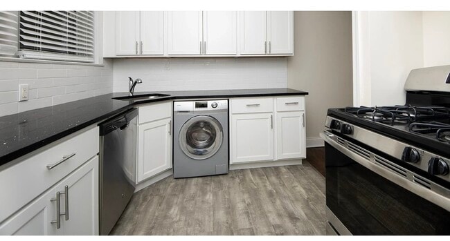 Photo - 1132 Maple Ave Unit 2