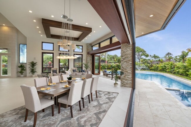 Photo - 4411 Aukai Ave