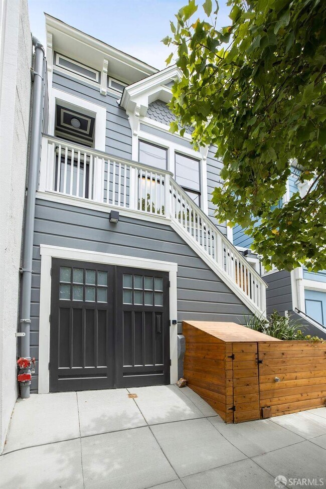 Photo - 903 Minnesota St