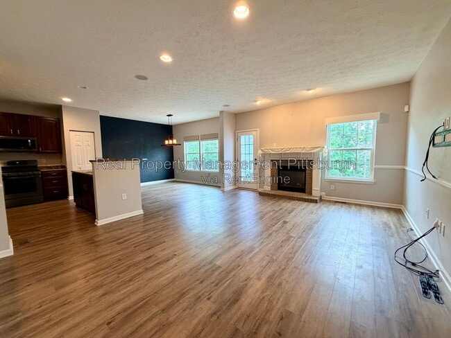 Photo - 242 Corey Dr