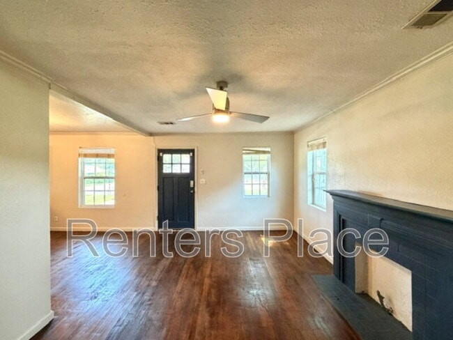 Photo - 4308 E 4th Pl