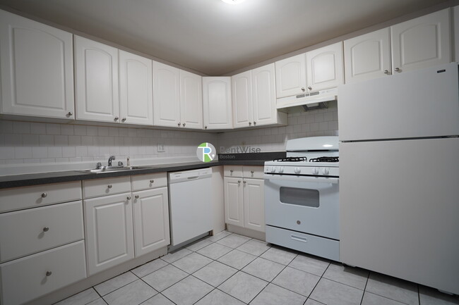 Photo - 39 Shepard St Unit 7