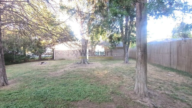 1406 Kimberly Dr