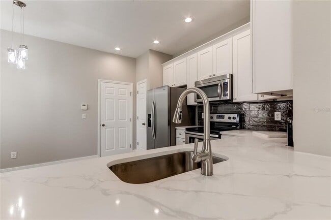 Photo - 11068 Windsor Pl Cir