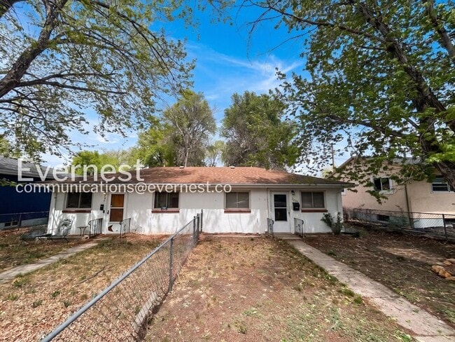 Photo - 906 1/2 Carlisle Street