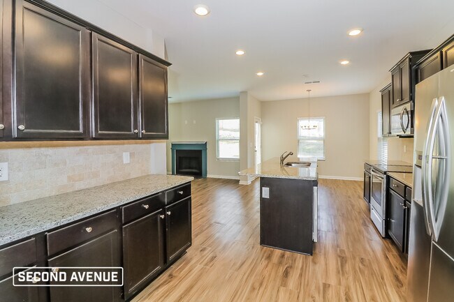 Photo - 2591 Grayton Loop