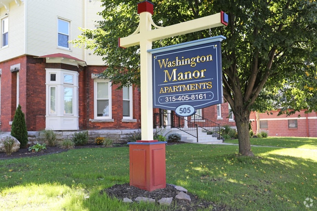 Washington Manor Apartments