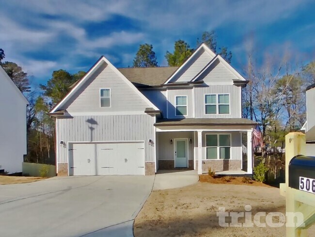 Photo - 506 Oscar Way