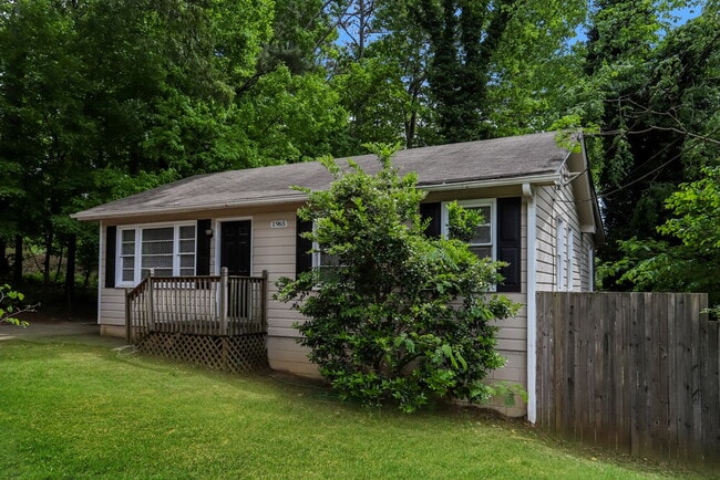 Photo - 1965 Venesa Cir