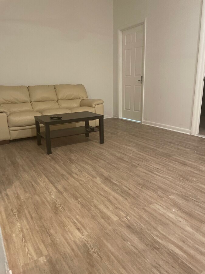 Photo - 100 Broad St Unidad E Rental