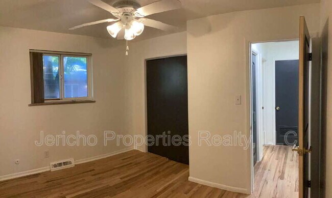 Photo - 2463 S Corona St