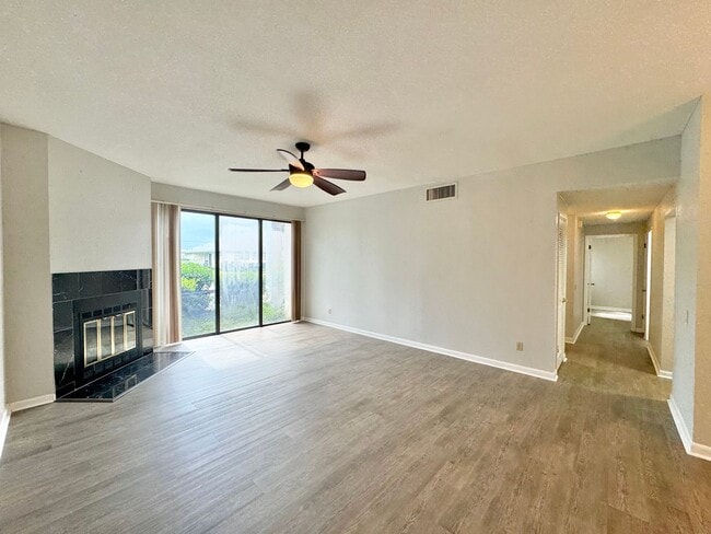 Photo - Ground Floor Condo - Park Lake