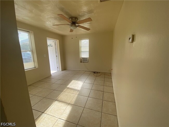 Photo - 8110 Howell Ave