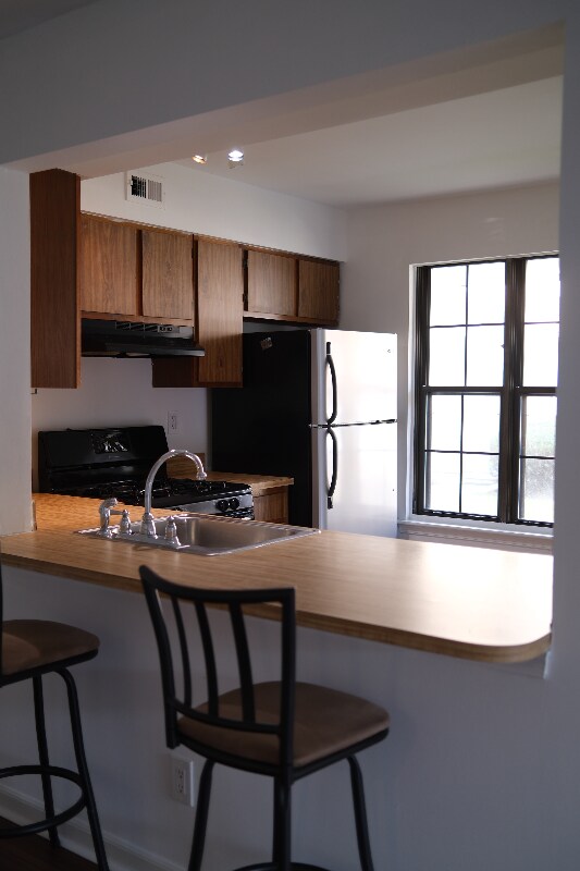 Photo - 153A Bradford Ct