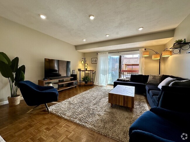 Building Photo - 41 Centre St Unit 106 Rental