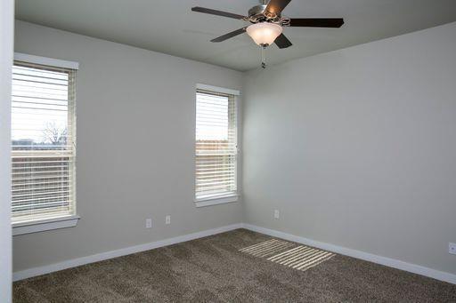 Photo - 205 Hidden Springs Dr